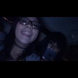 Meet your Posher, Sharon