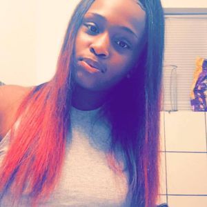 Meet your Posher, Akeliah