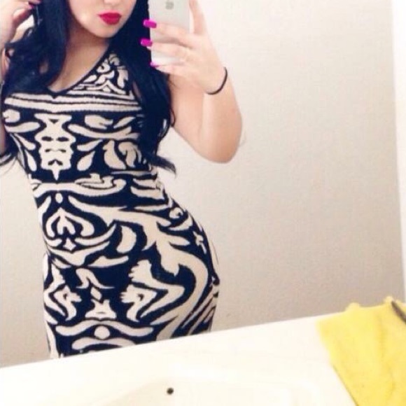 Pattern Bandage Dress - Picture 2 of 2