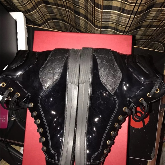 Salvatore ferragamos Stephen 2 - Picture 2 of 6