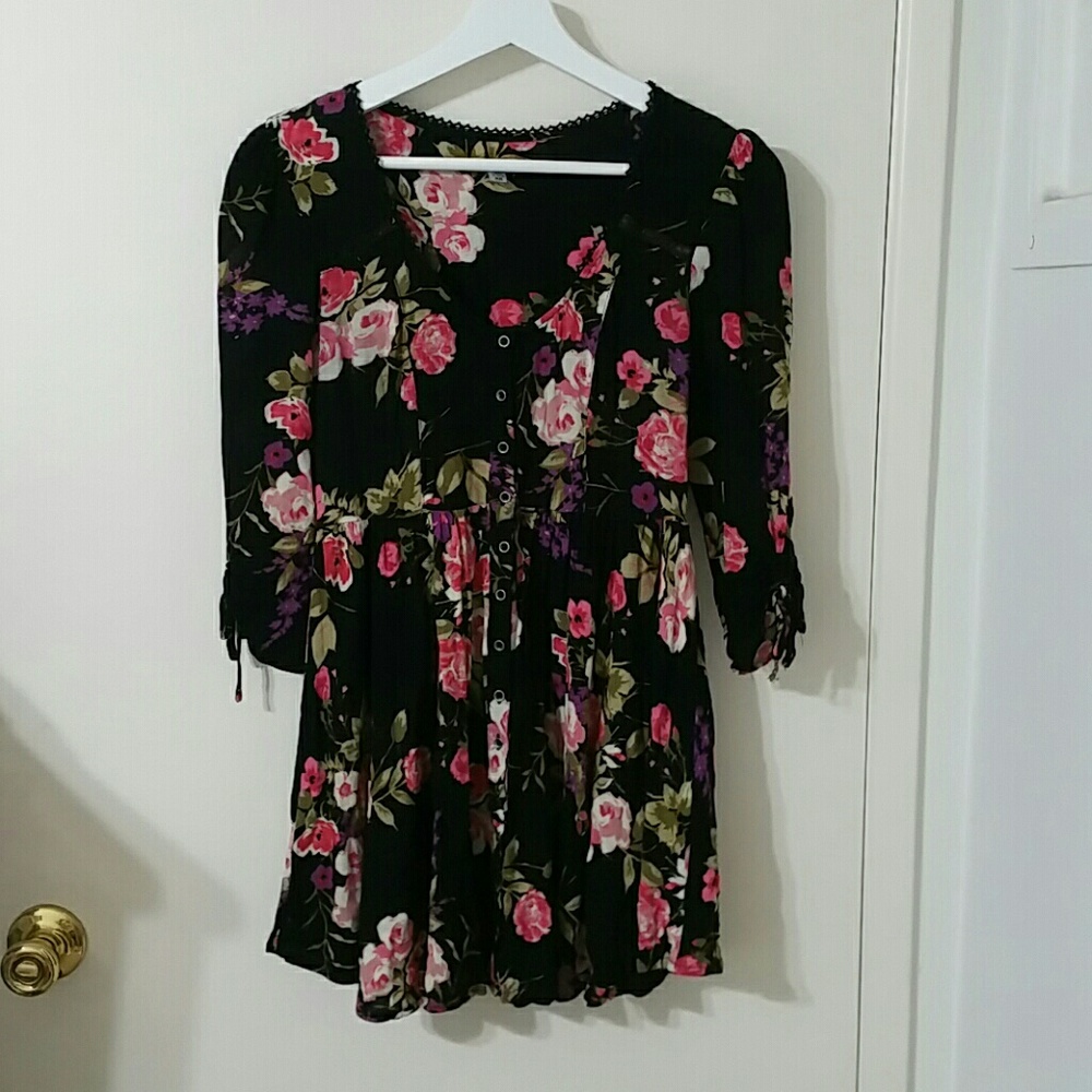 UO ecote floral fit & flare dress