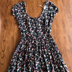 Floral sleeved  dress