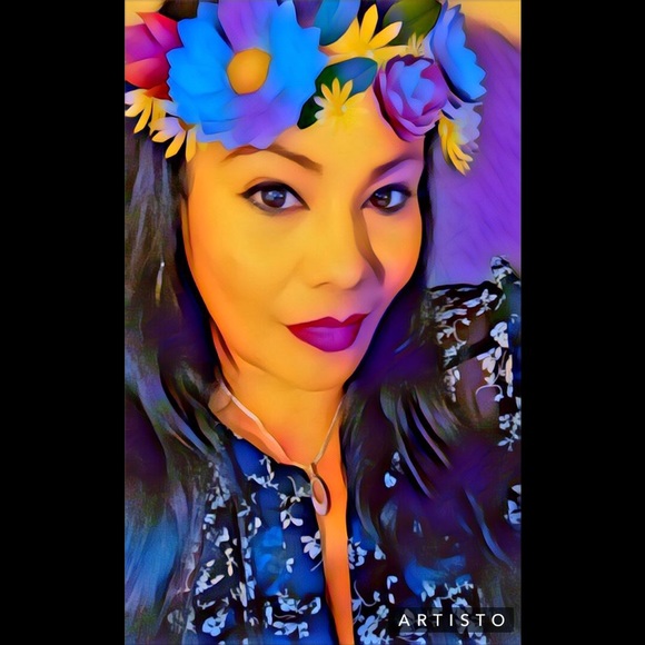 New meet your posher photo - Picture 2 of 2