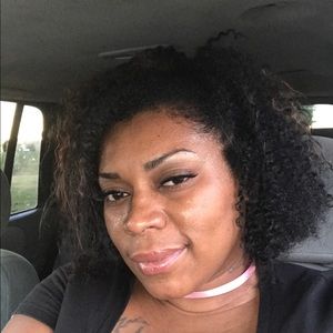 Meet your Posher, Roz