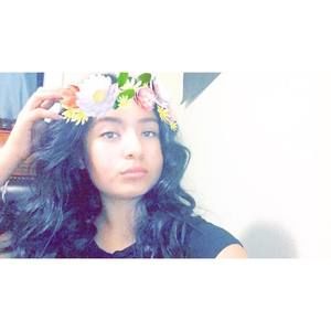 Meet your Posher, Stephany