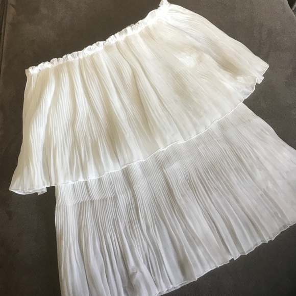 π¦ WHITE SHEER OF THE SHOULDER BLOUSE π¦ - Picture 7 of 7