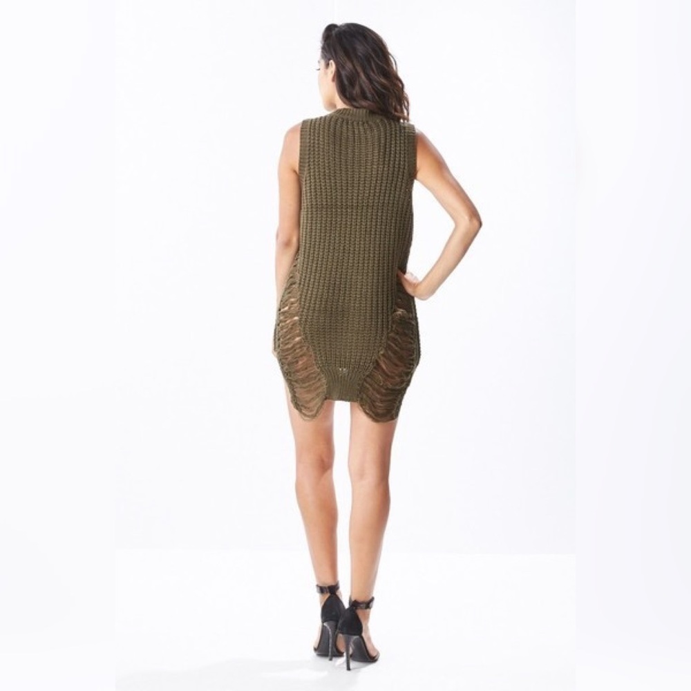 SALE!!! RED OR OLIVE DESTROYED SLEEVELESS - Picture 5 of 8