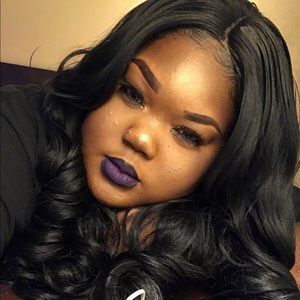 Meet your Posher, Alicia