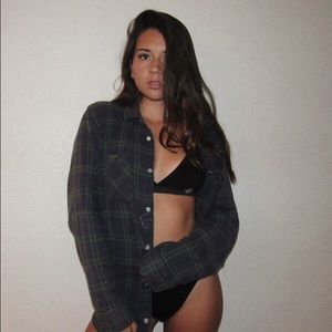 Meet your Posher, Malia