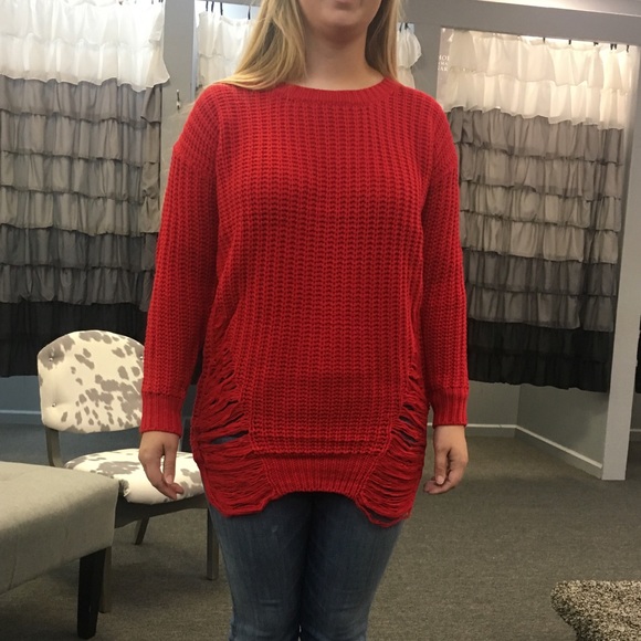 RED DESTROYED TUNIC SWEATER - Picture 3 of 8