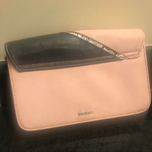 Bebe Clutch