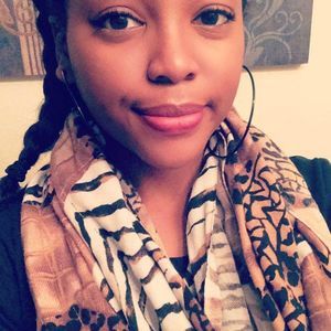 Meet your Posher, Simone