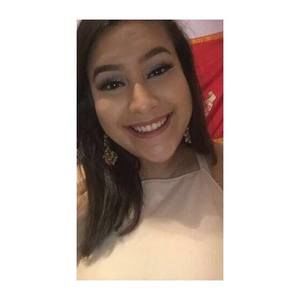 Meet your Posher, Carolina