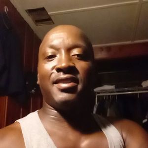 Meet your Posher, Leo