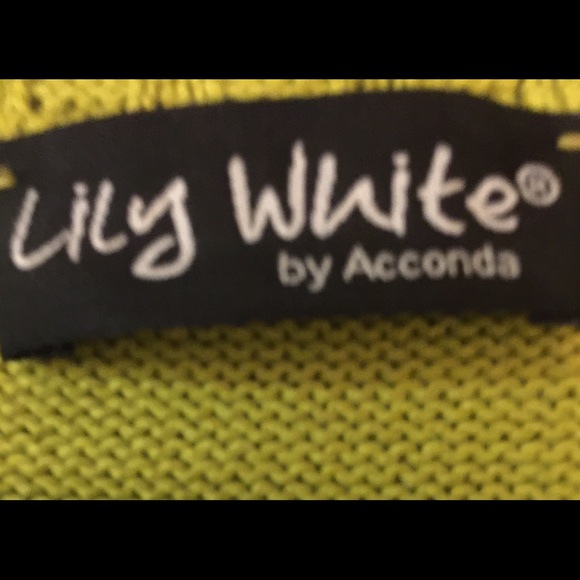 LILY WHITE by ACCONDA SWEATER - Picture 4 of 5