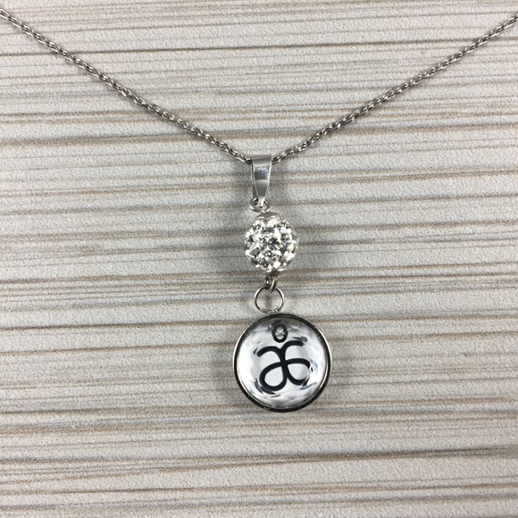 Tresor Paris Sterling Silver Crystal Pendant - Picture 2 of 6