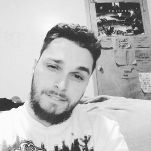 Meet your Posher, Chris