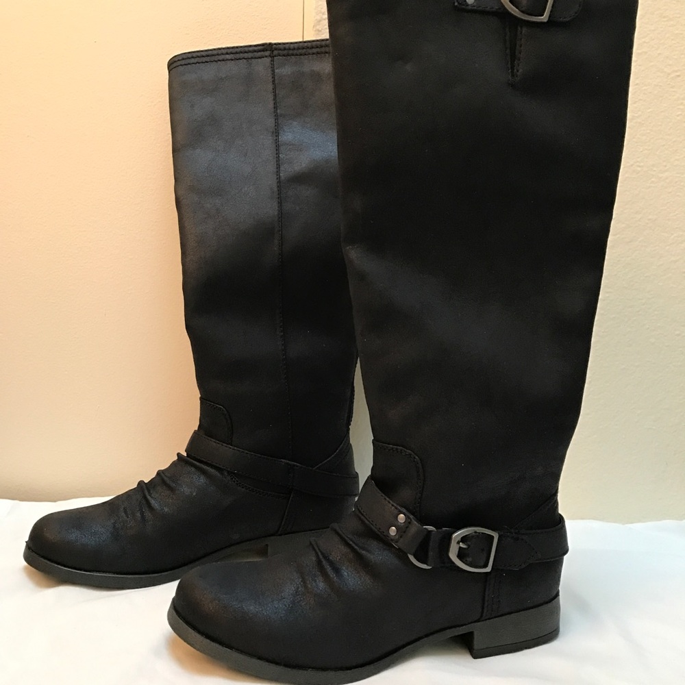 NWOB Boots