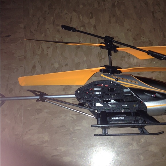 Flix rc helecopter - Picture 2 of 4
