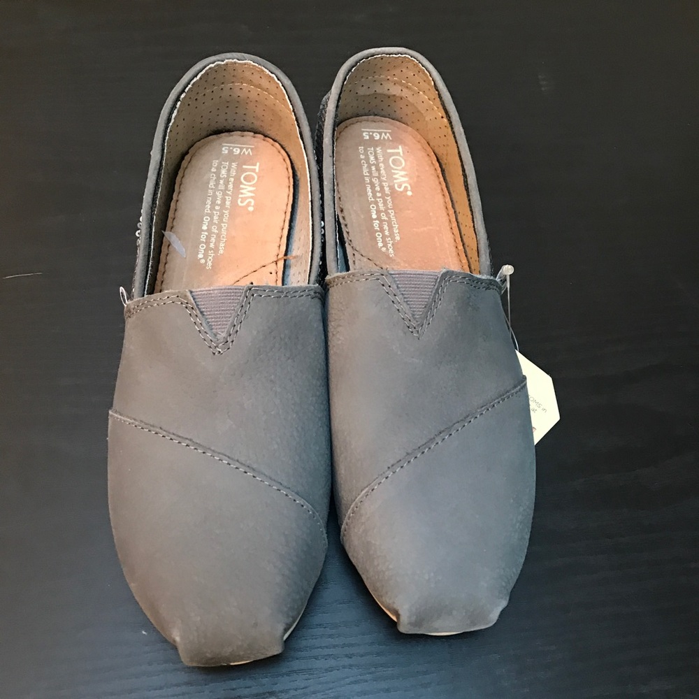 NWB Classic Grey TOMS with sequins.