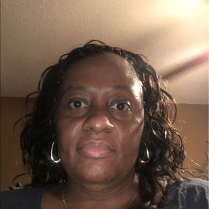 Meet your Posher, Christie