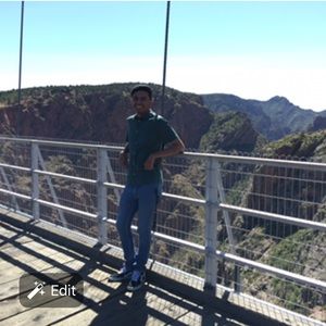 Meet your Posher, Edwin