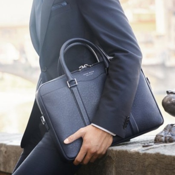 EMBOSSED LOGO BRIEFCASE 38 IN BLACK SMOOTH CALFSKIN