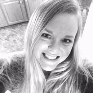 Meet your Posher, Lora