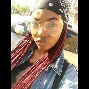 Meet your Posher, Adeshina