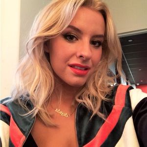 Meet your Posher, Sophie