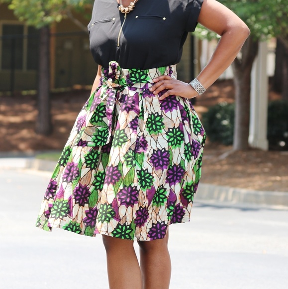 Pleated African print skirt - Picture 3 of 3