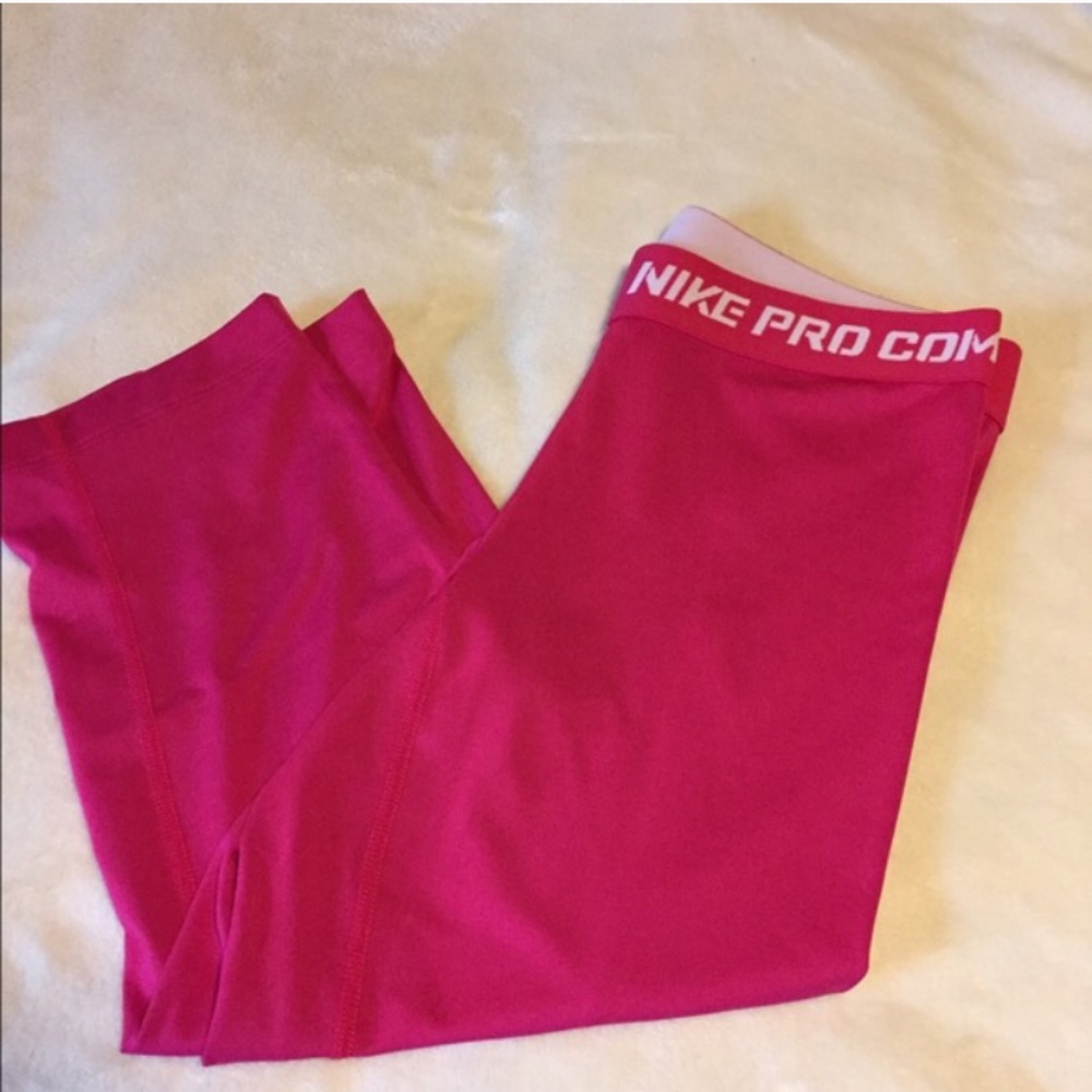 Nike compression capris