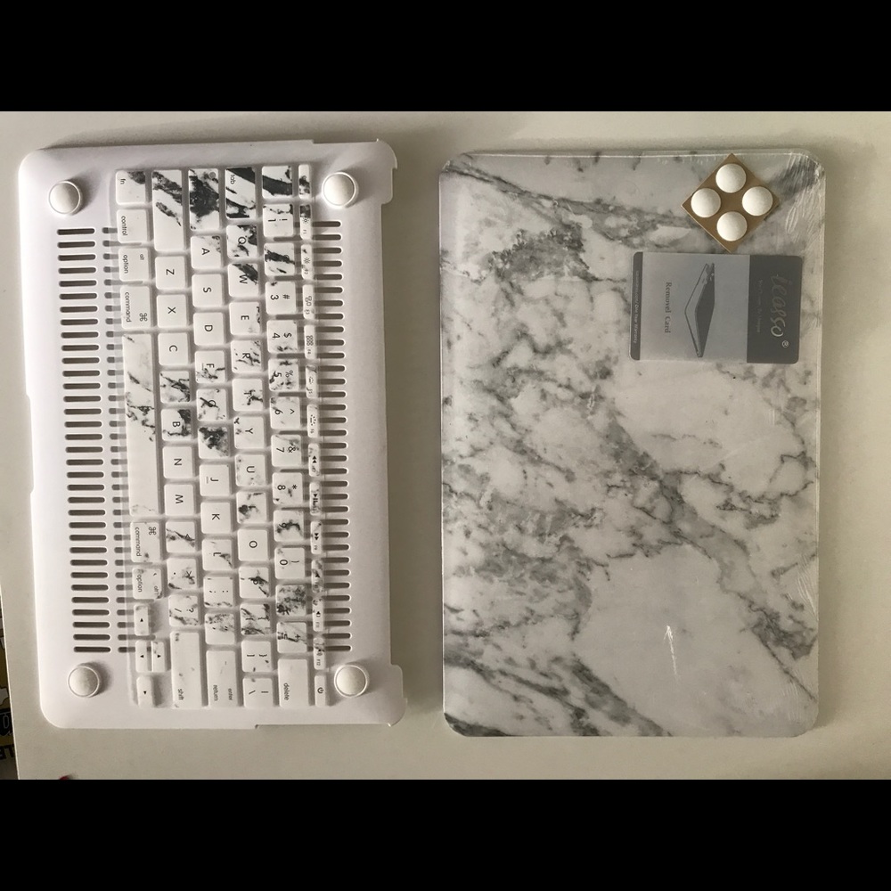 11" MacBook Air marble laptop case