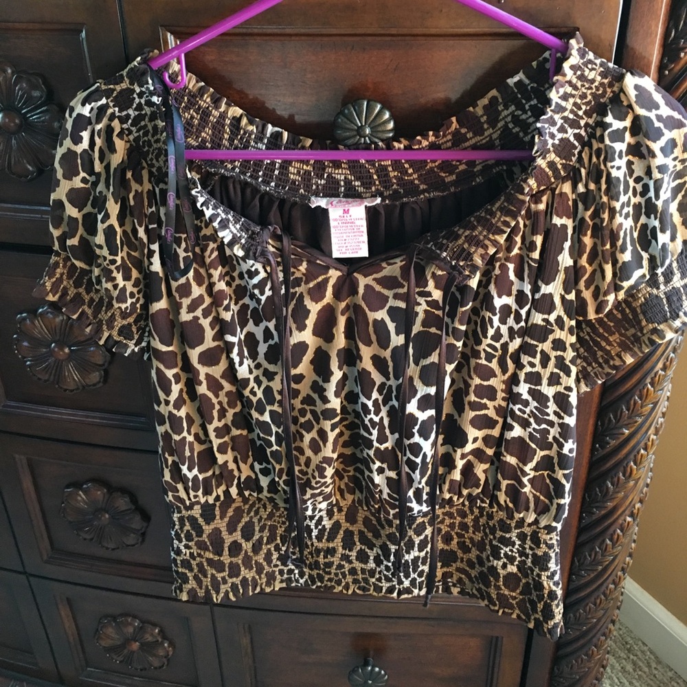 Pretty blouse medium