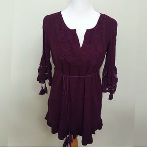 Plum Cold shoulder top