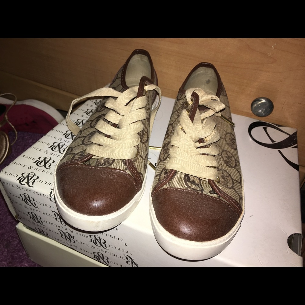 MK sneakers