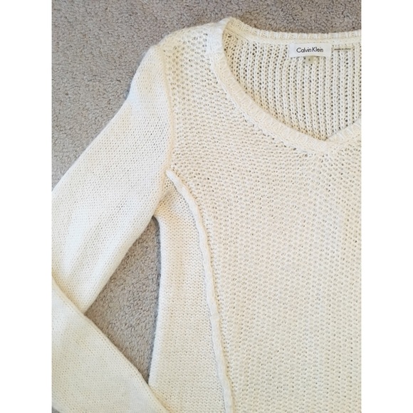 SOLD • CALVIN KLEIN autumn sweater 🍂 - Picture 2 of 4