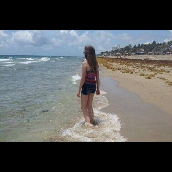 Meet your Posher, Hailey - Picture 1 of 1