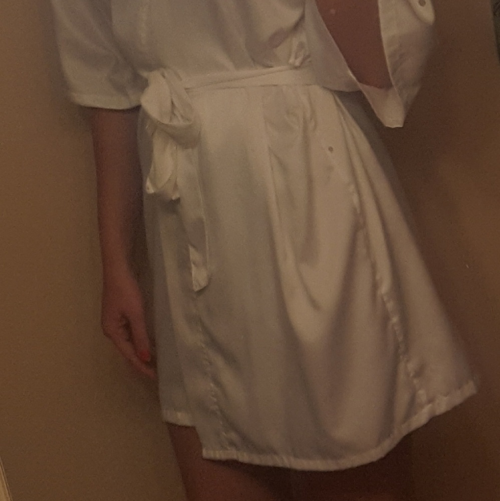 White Bridal Robe - Picture 2 of 7