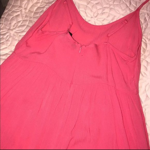 Coral Pink Romper (S) - Picture 4 of 4