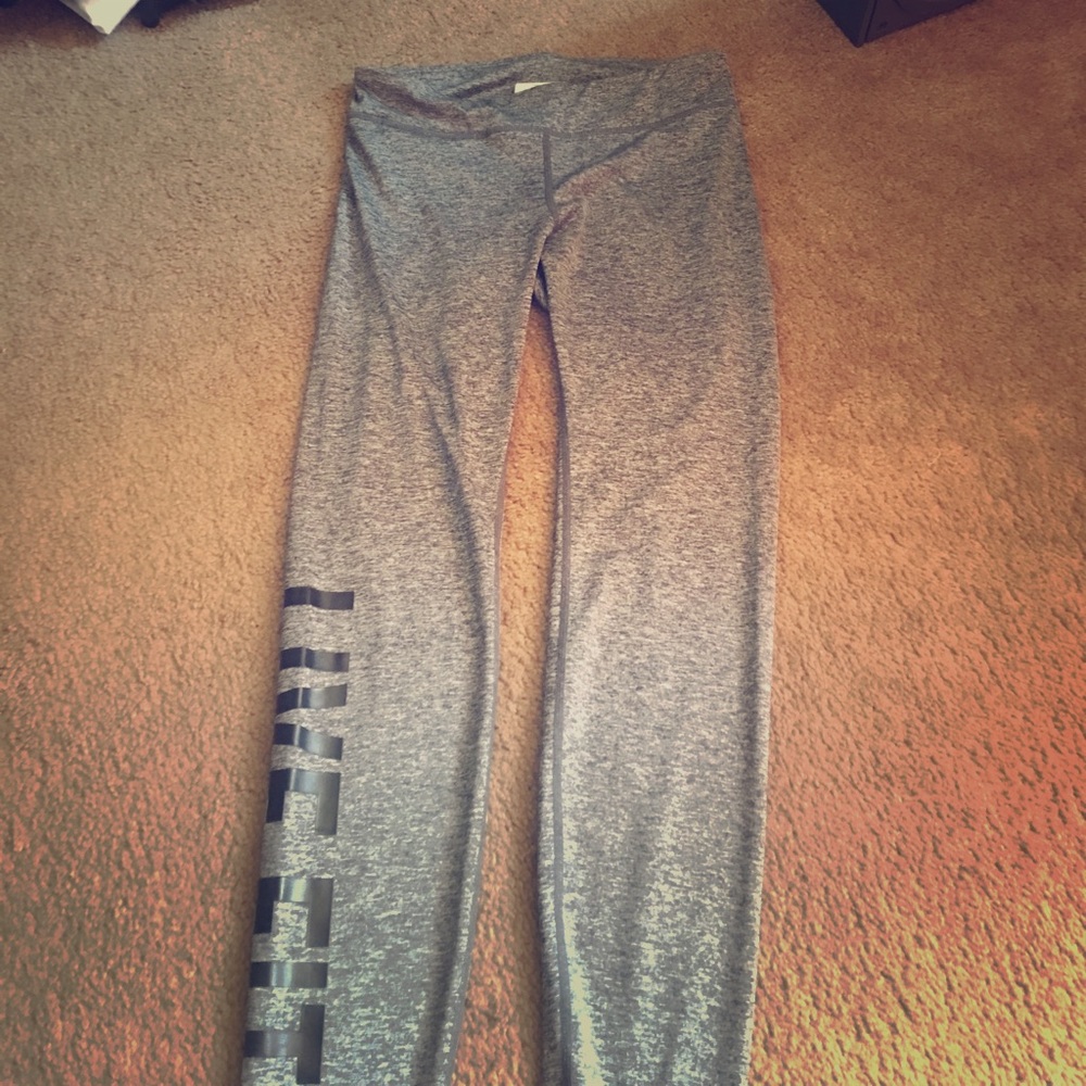 Work out leggings (live fit apparel)