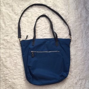Old navy bag