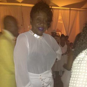 Meet your Posher, Shirley