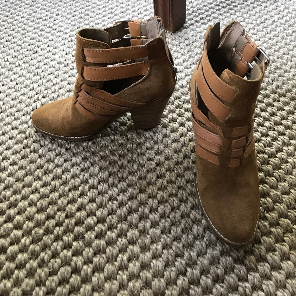 Dolce Vita booties