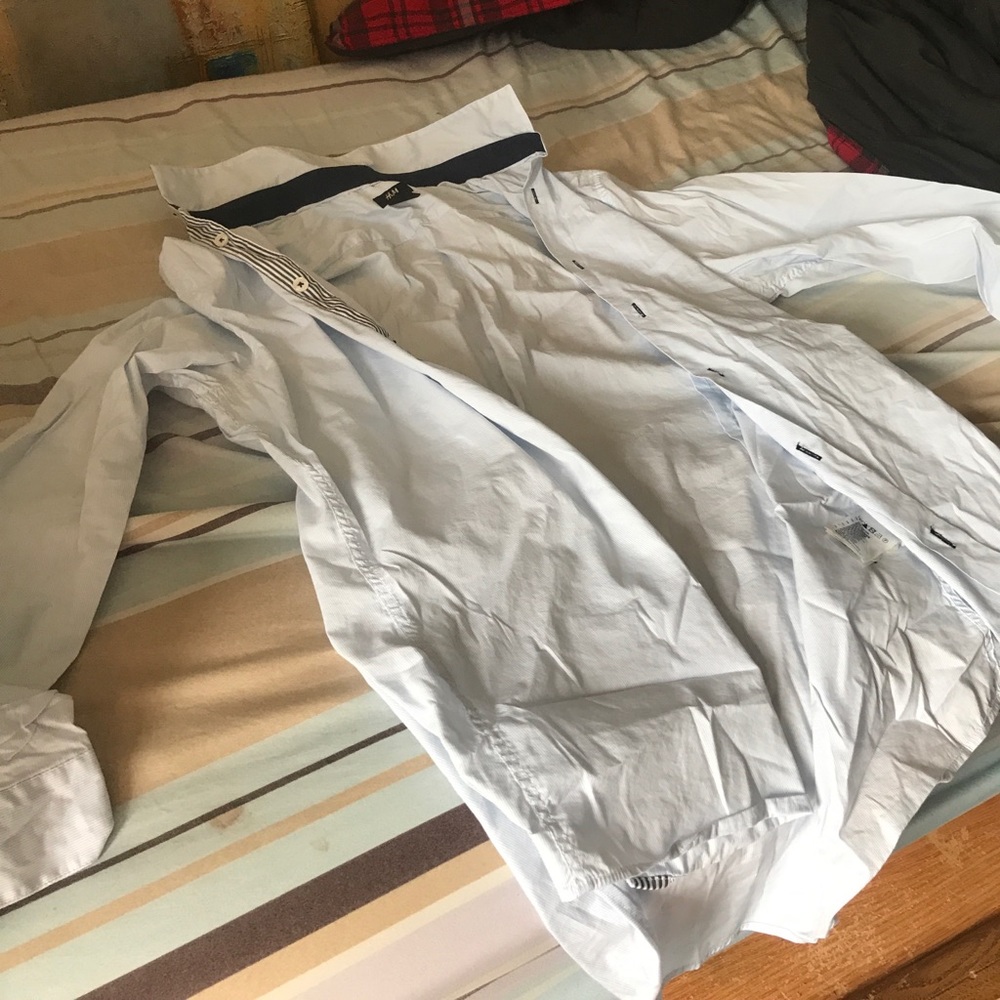 Large H&M dress shirt Slim fit