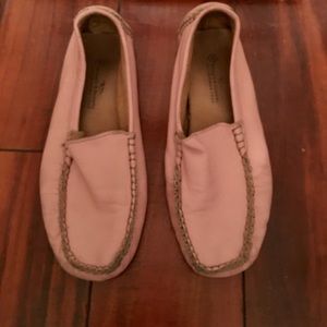 Maggie & Rosetto Pink Leather Loafers
