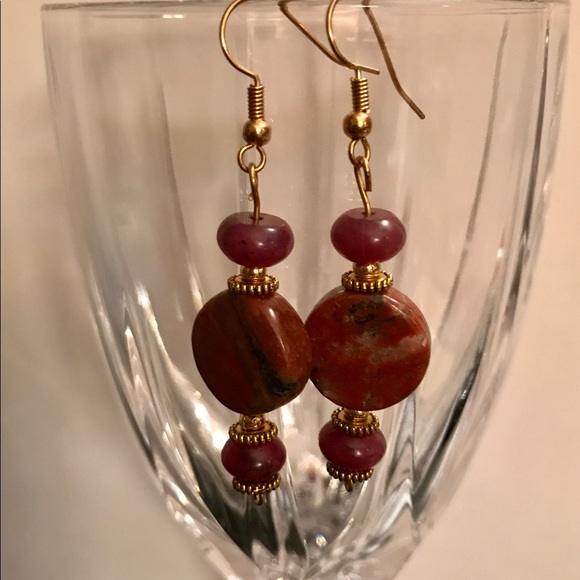 Handmade Serpentine Dangle Earrings 1.5" Long - Picture 3 of 6