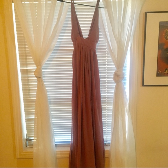 Beautiful dress❤️ - Picture 4 of 4