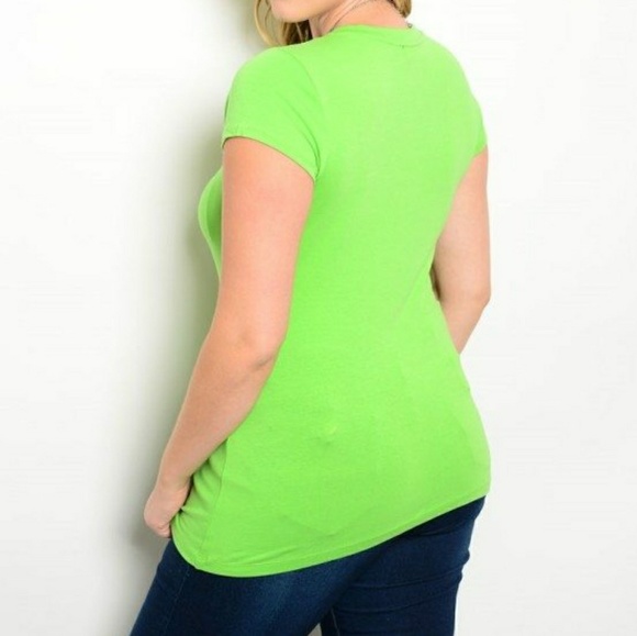 LIME PLUS SIZE STRETCHY TOP - Picture 2 of 2