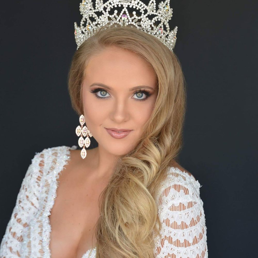 Meet your Posher, Jenna